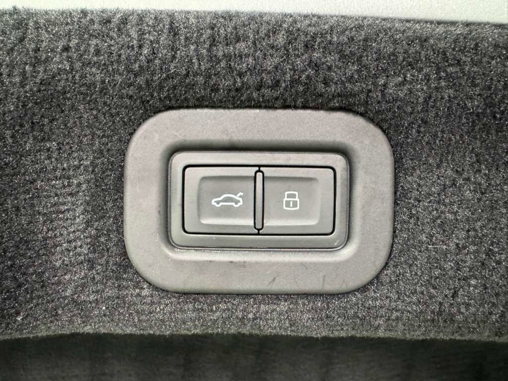 2021 Bentley Flying Spur W12 First Edition, Naim audio system, rotating display & MUCH MUCH MORE!! Fort Lauderdale FL