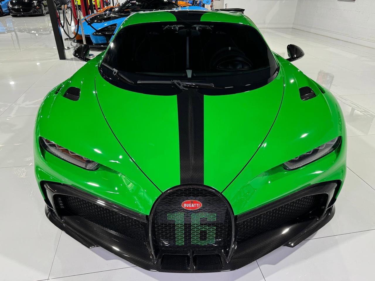 2021 Bugatti Chiron Pur Sport 1/60 for the world, Viper Green paint, exposed carbon wheels AND MUCH MUCH MORE!! Fort Lauderdale FL