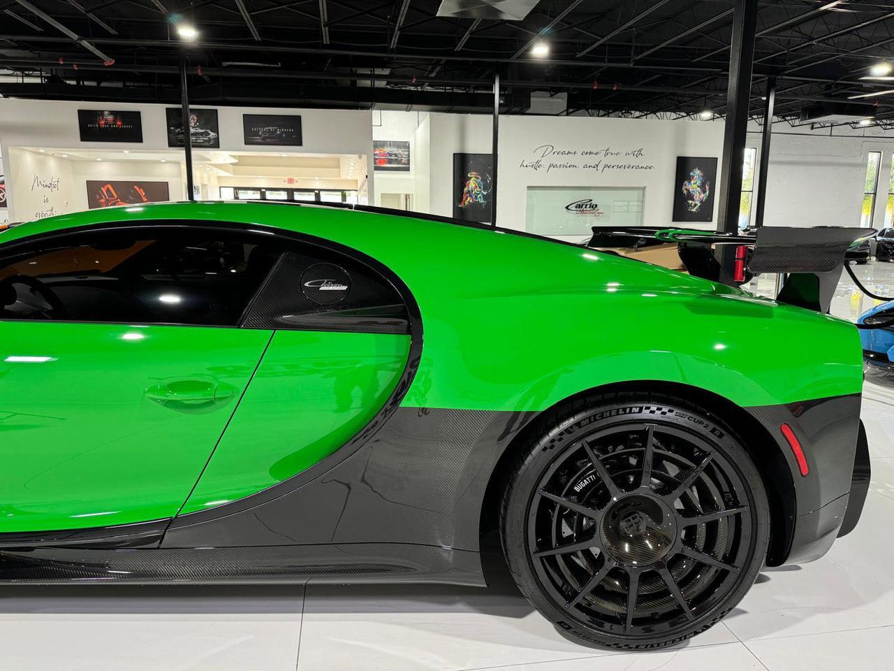 2021 Bugatti Chiron Pur Sport 1/60 for the world, Viper Green paint, exposed carbon wheels AND MUCH MUCH MORE!! Fort Lauderdale FL