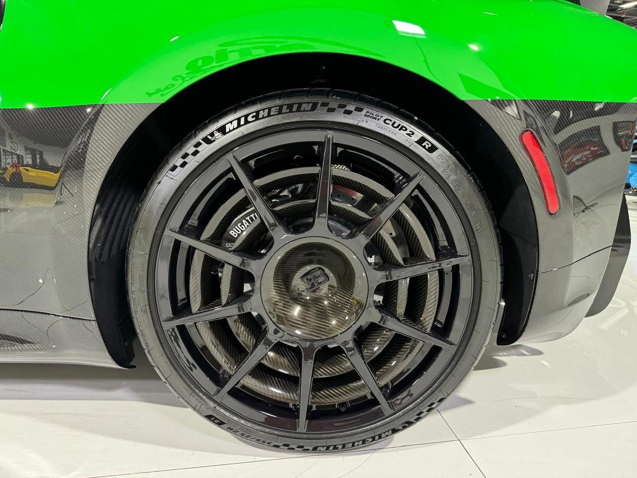 2021 Bugatti Chiron Pur Sport 1/60 for the world, Viper Green paint, exposed carbon wheels AND MUCH MUCH MORE!! Fort Lauderdale FL