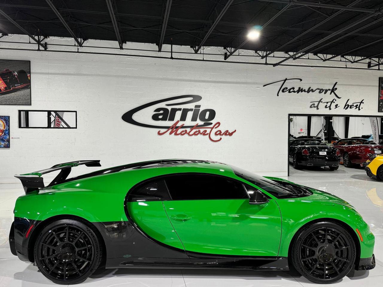 2021 Bugatti Chiron Pur Sport 1/60 for the world, Viper Green paint, exposed carbon wheels AND MUCH MUCH MORE!! Fort Lauderdale FL