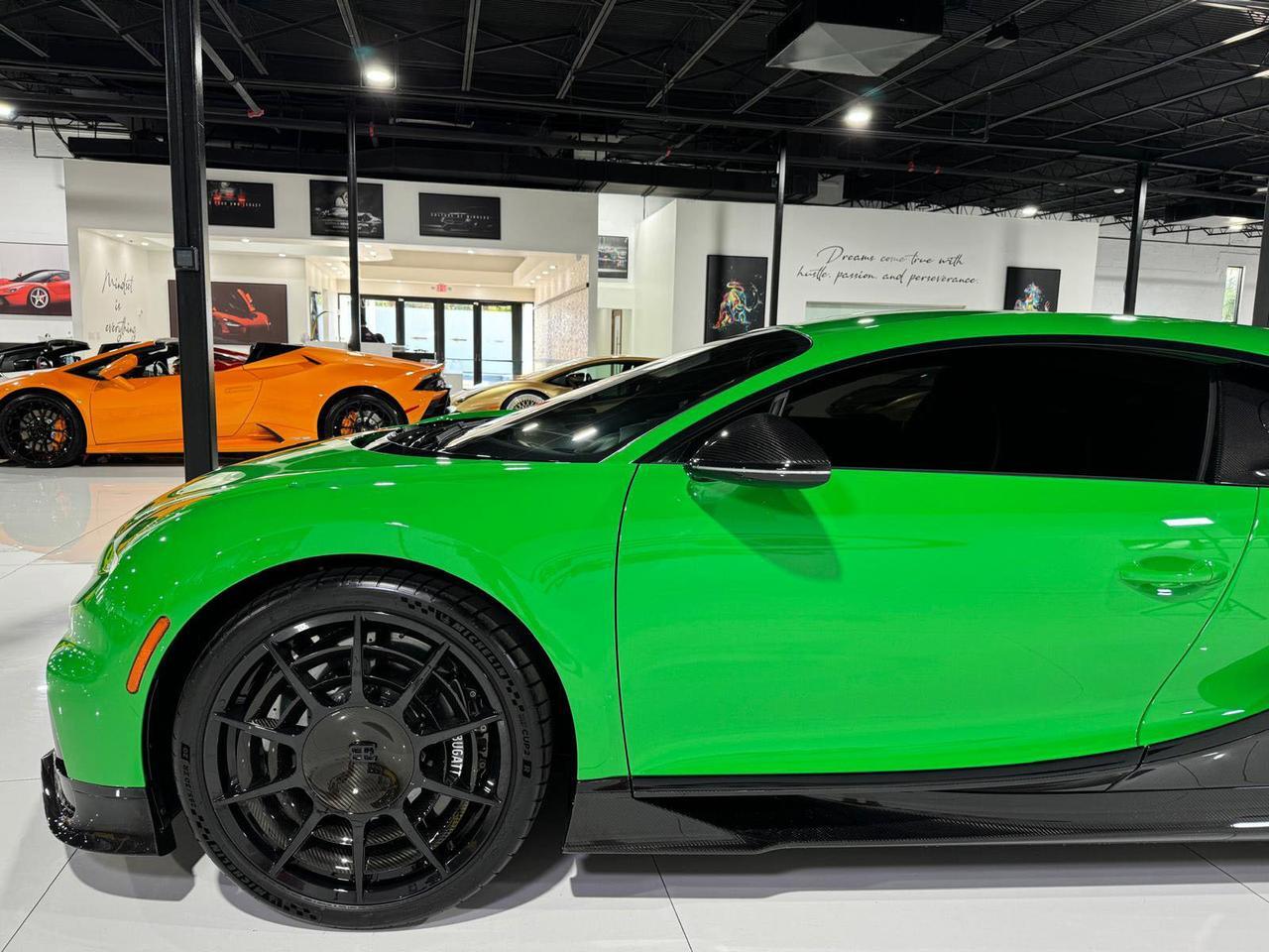 2021 Bugatti Chiron Pur Sport 1/60 for the world, Viper Green paint, exposed carbon wheels AND MUCH MUCH MORE!! Fort Lauderdale FL