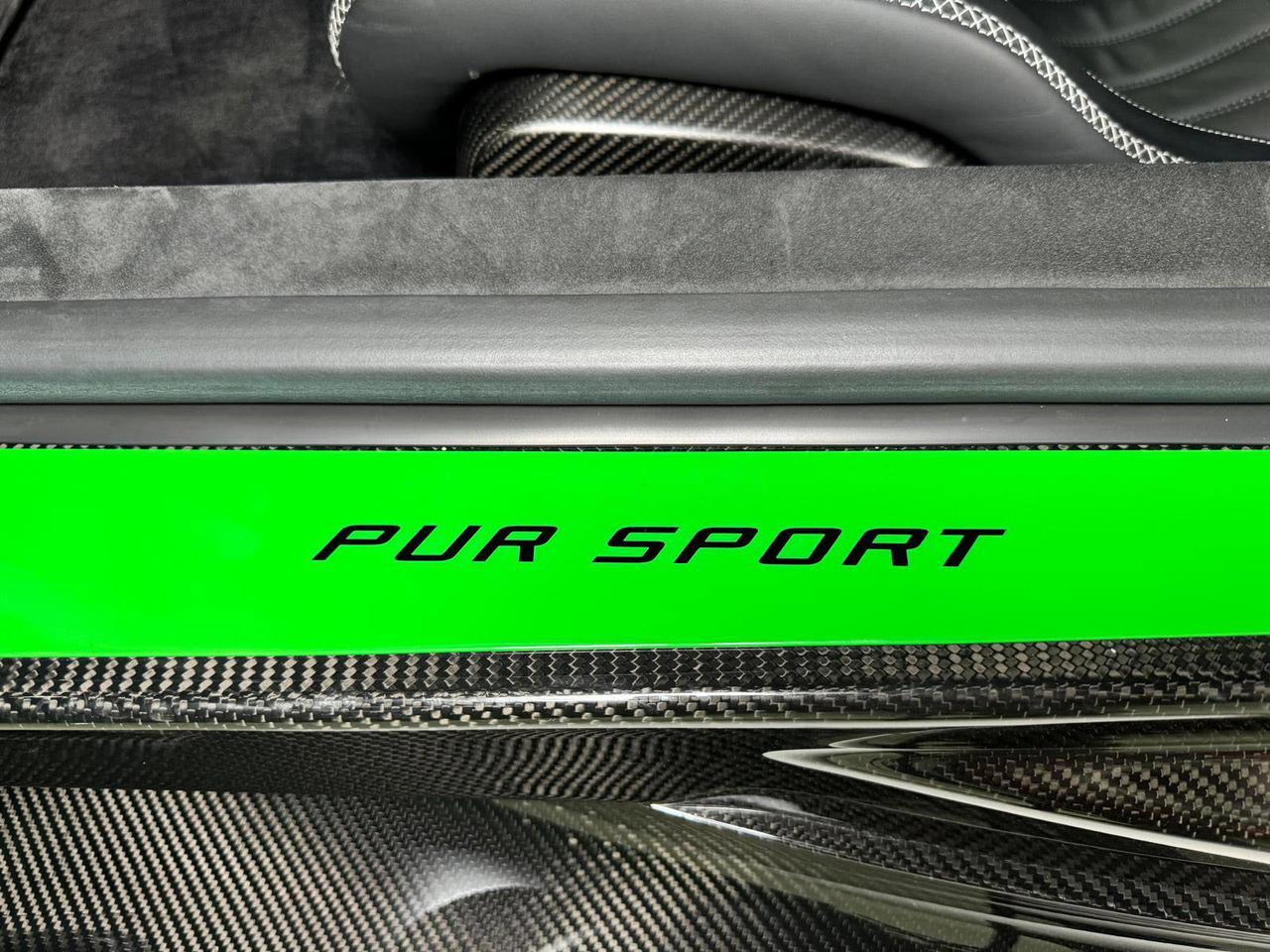 2021 Bugatti Chiron Pur Sport 1/60 for the world, Viper Green paint, exposed carbon wheels AND MUCH MUCH MORE!! Fort Lauderdale FL
