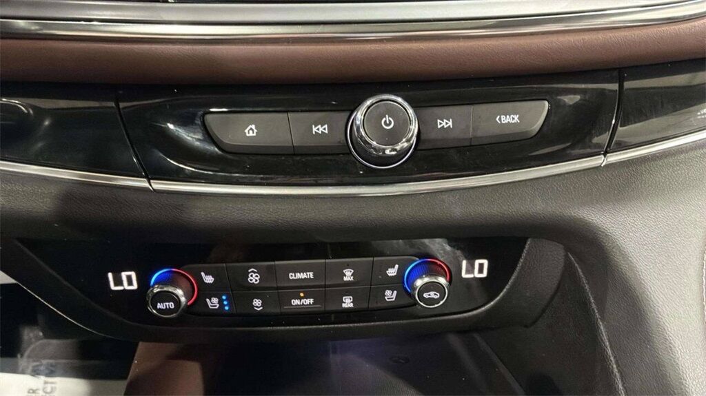 2021 Buick Enclave Avenir Royal Oak MI