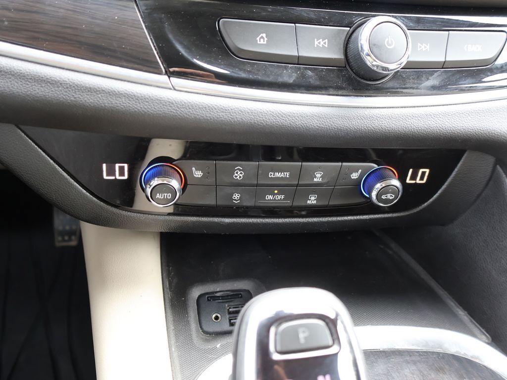 2021 Buick Enclave Essence San Clemente CA