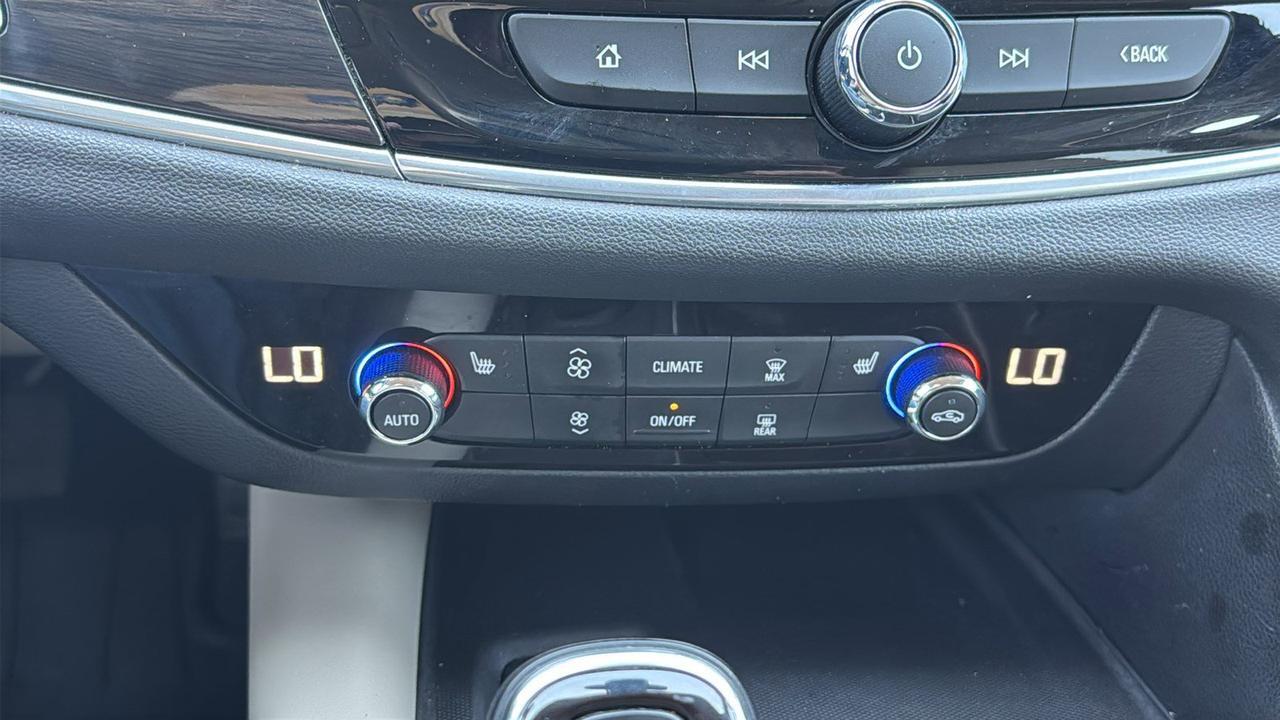 2021 Buick Enclave Essence San Antonio TX