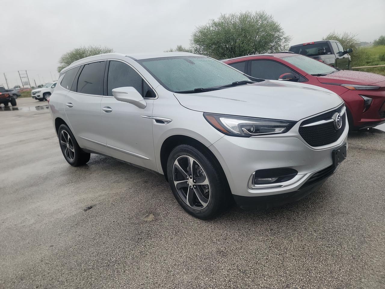 2021 Buick Enclave Essence