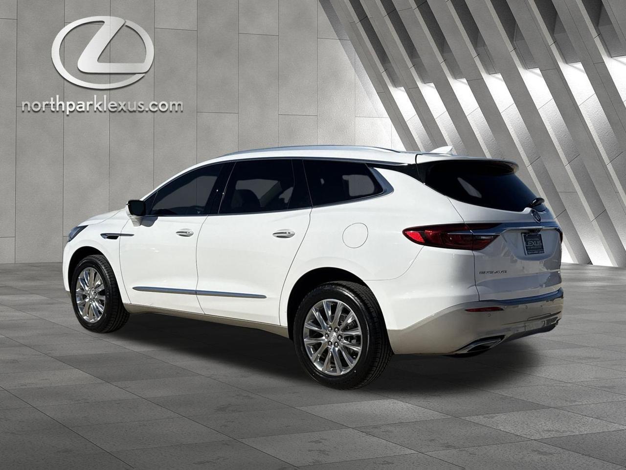 2021 Buick Enclave Essence