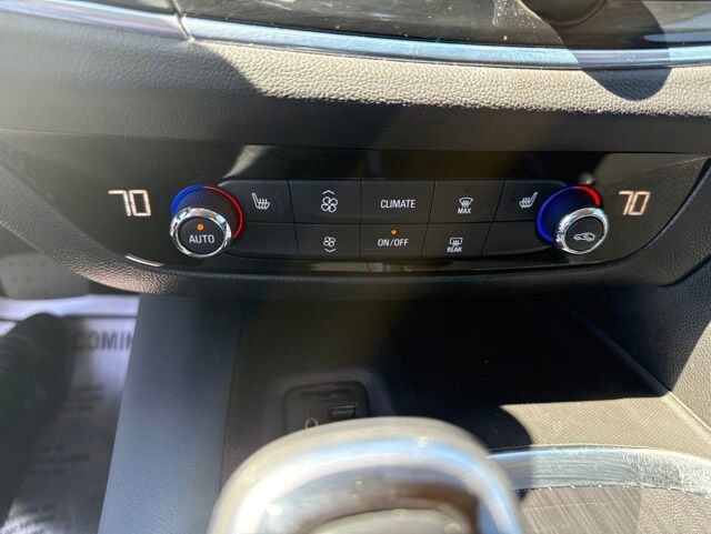 2021 Buick Enclave Essence Carbondale IL