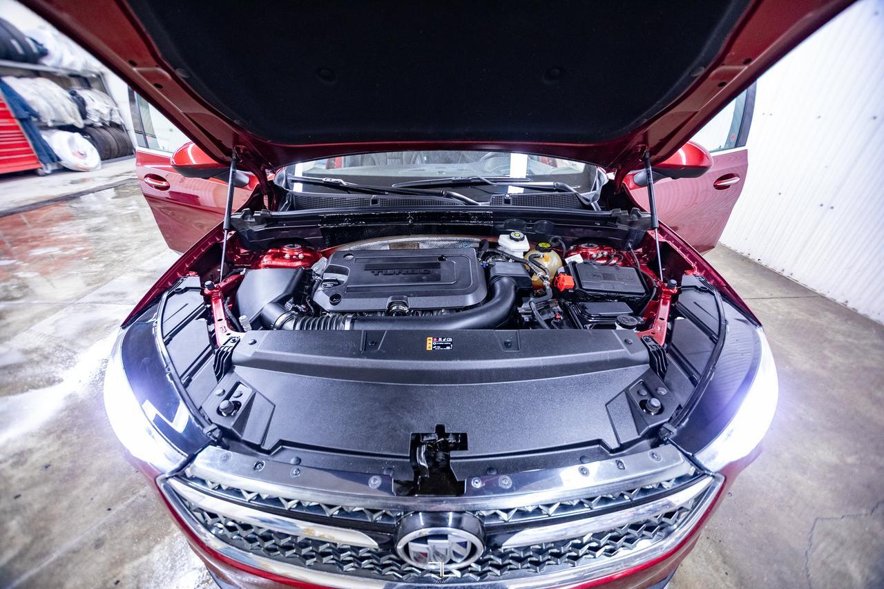 2021 Buick Envision AWD Avenir Leather Roof Nav BCam Red Deer AB