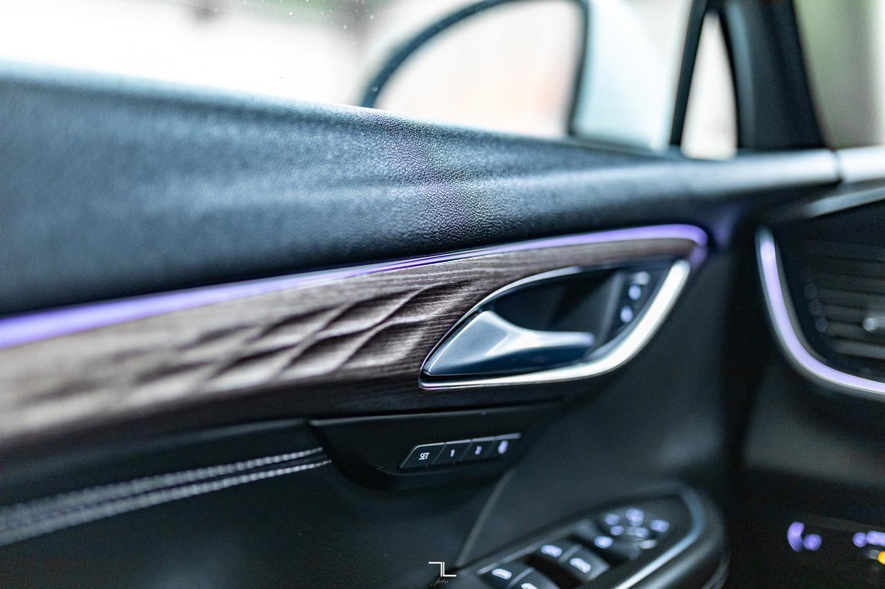 2021 Buick Envision AWD Avenir Leather Roof Nav Red Deer AB