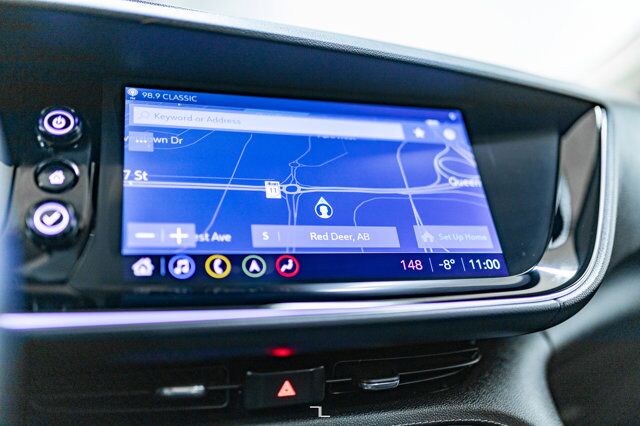 2021 Buick Envision AWD Avenir Leather Roof Nav Red Deer AB