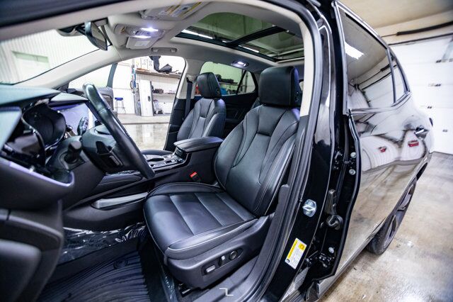 2021 Buick Envision AWD Essence Leather Roof Nav BCam Red Deer AB