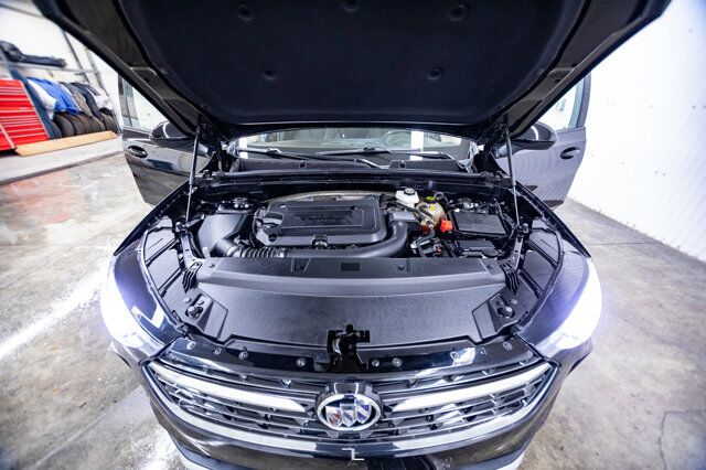 2021 Buick Envision AWD Essence Leather Roof Nav BCam Red Deer AB