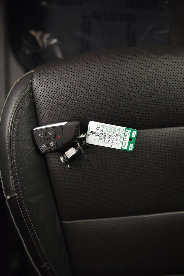 2021 Buick Envision Essence Akron OH