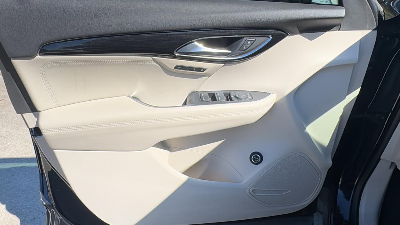 2021 Buick Envision Essence  Selma TX