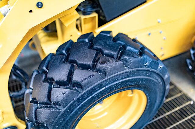 2021 CAT 262D3 Skid Steer Loader Diesel Red Deer AB