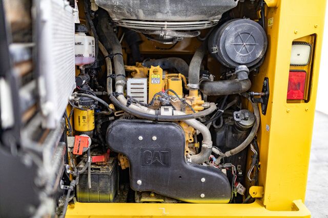 2021 CAT 262D3 Skid Steer Loader Diesel Red Deer AB