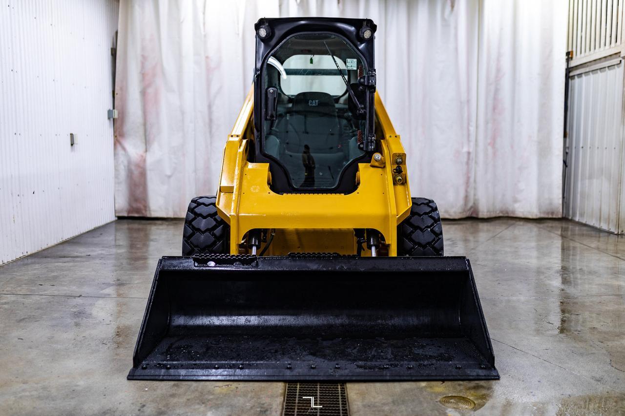 2021 CAT 262D3 Skid Steer Loader Diesel Red Deer AB