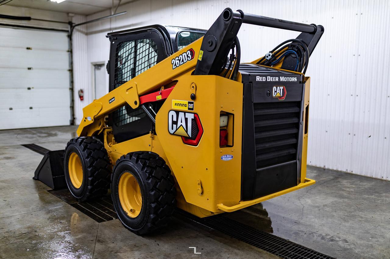 2021 CAT 262D3 Skid Steer Loader Diesel Red Deer AB