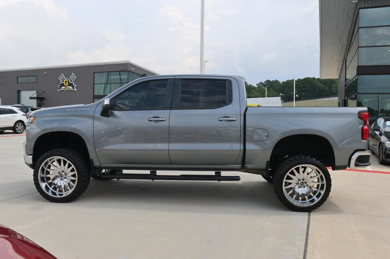 2021 CHEVROLET SILVERADO 1500 LT Houston TX
