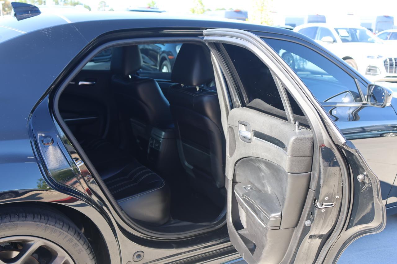 2021 CHRYSLER 300 S Houston TX