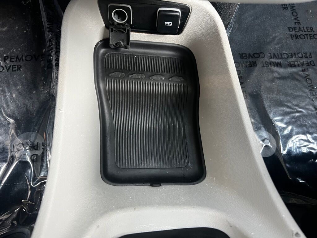 2021 CHRYSLER VOYAGER LXI Des Moines WA