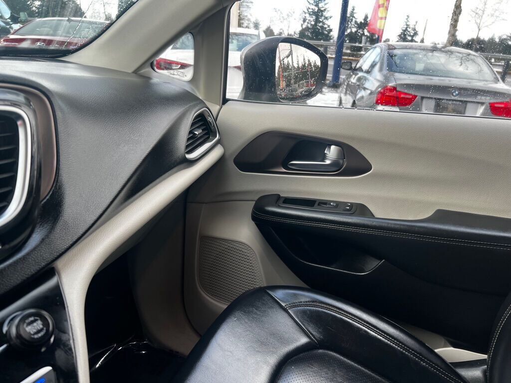 2021 CHRYSLER VOYAGER LXI Des Moines WA