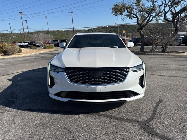 2021 Cadillac CT4 Luxury