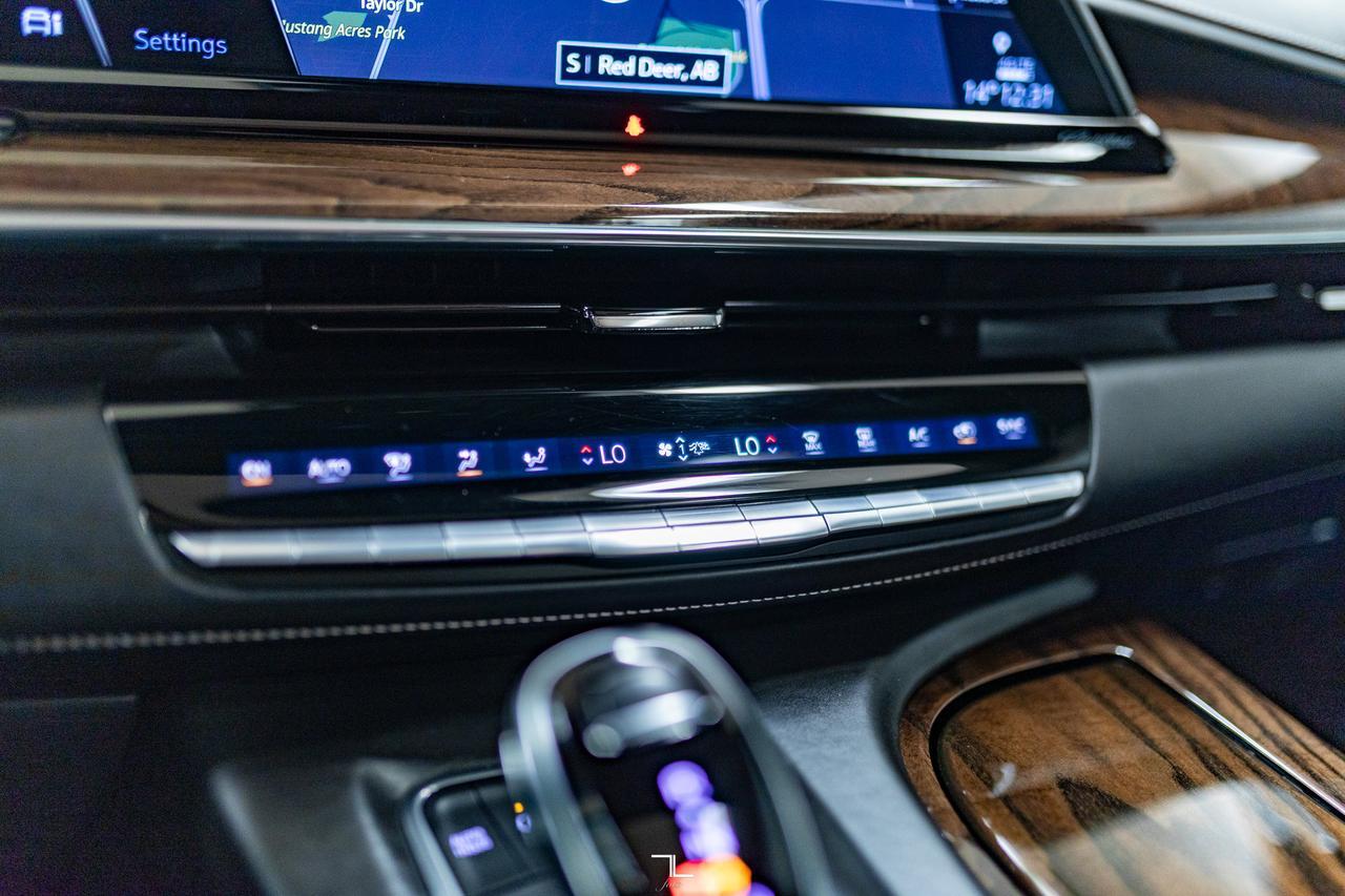 2021 Cadillac Escalade AWD Sport Platinum Leather Roof Nav BCam Red Deer AB