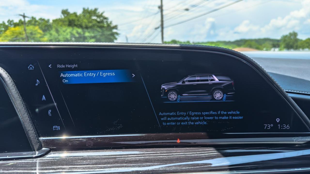 2021 Cadillac Escalade ESV 600 Sport 4WD Tallmadge OH