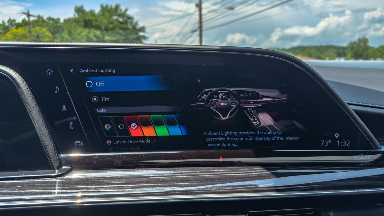 2021 Cadillac Escalade ESV 600 Sport 4WD Tallmadge OH