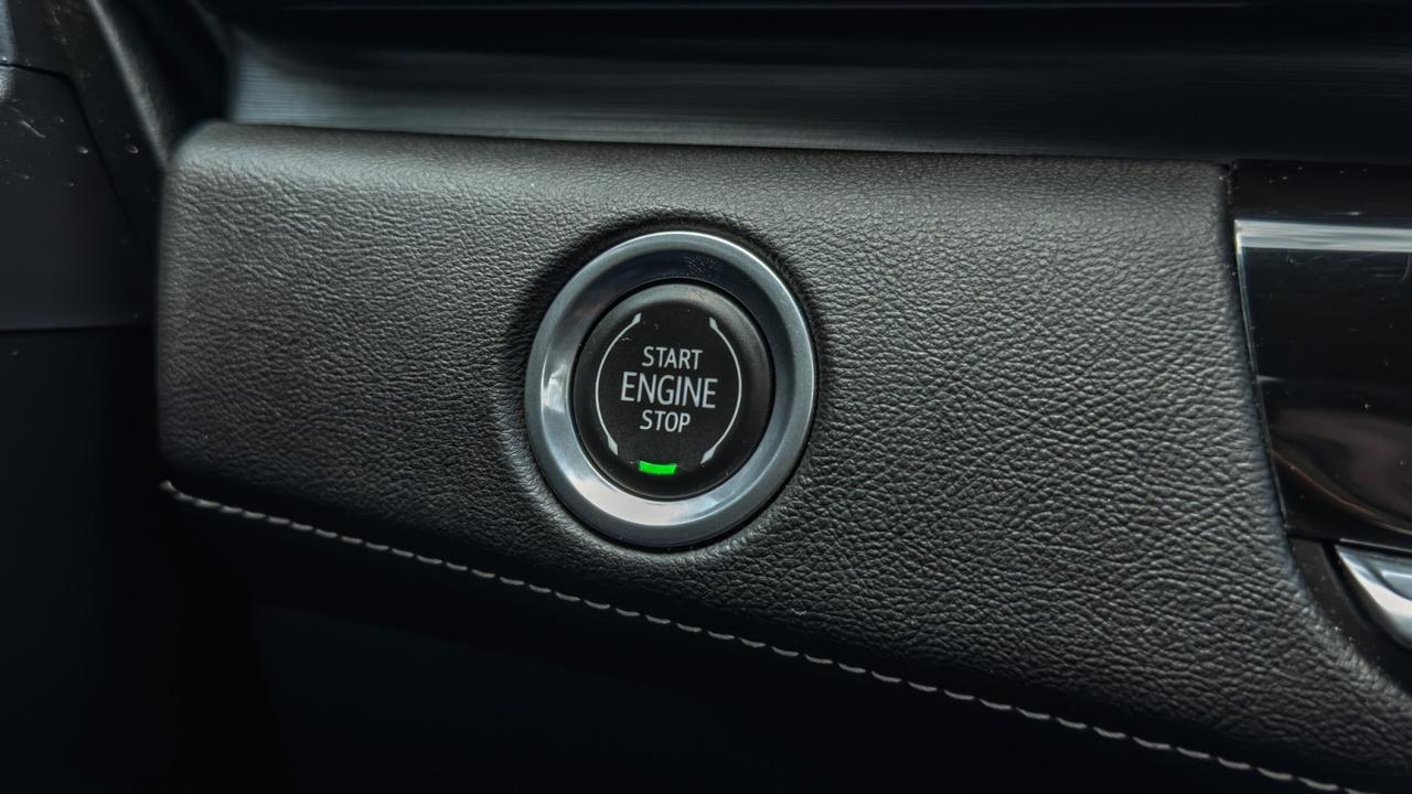 2021 Cadillac Escalade ESV 600 Sport 4WD Tallmadge OH