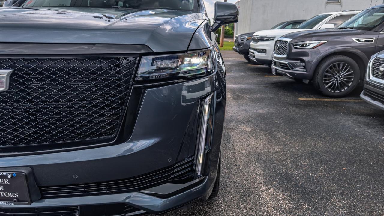 2021 Cadillac Escalade ESV 600 Sport 4WD Tallmadge OH