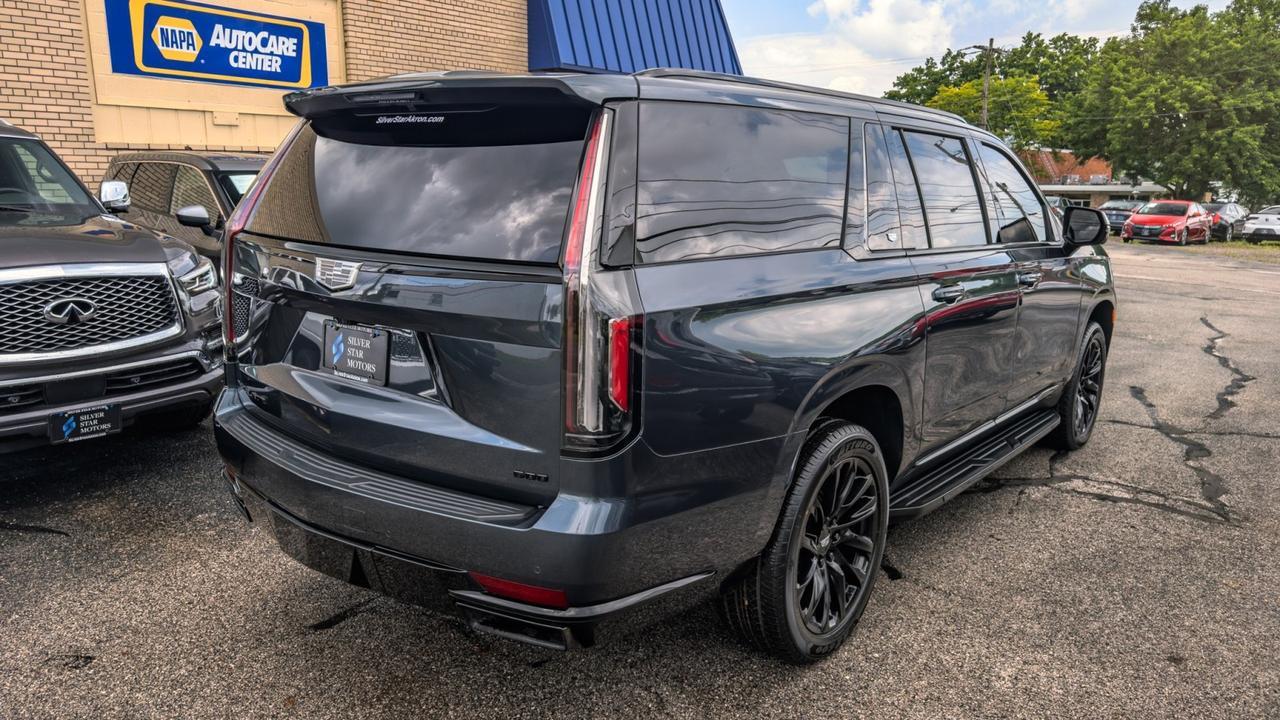 2021 Cadillac Escalade ESV 600 Sport 4WD Tallmadge OH