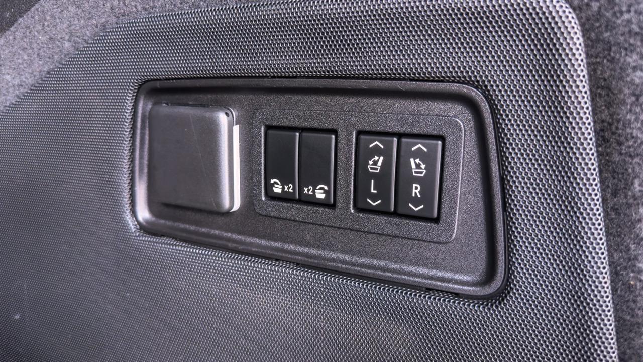 2021 Cadillac Escalade ESV 600 Sport 4WD Tallmadge OH