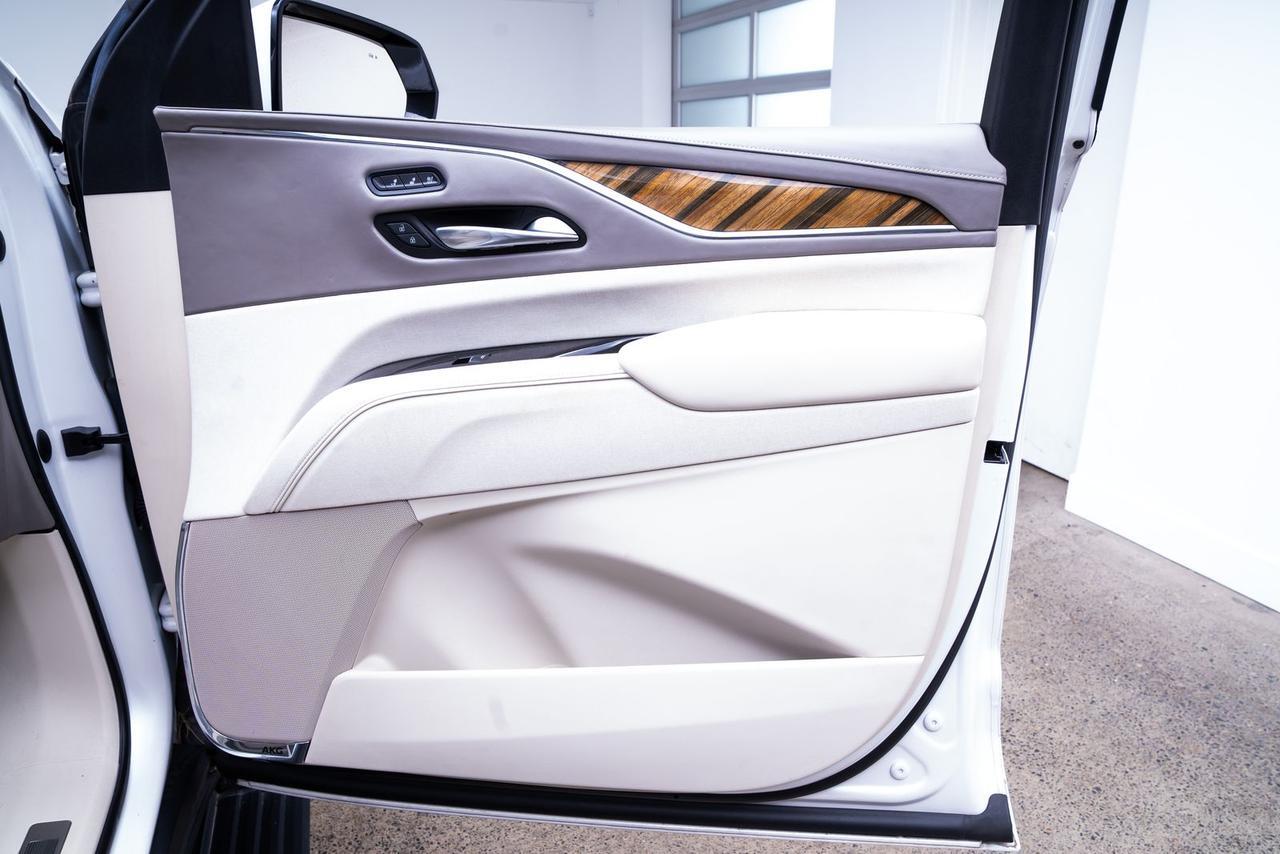 2021 Cadillac Escalade ESV Premium Luxury Platinum 1SG Driver Assist Tech Package Portland OR