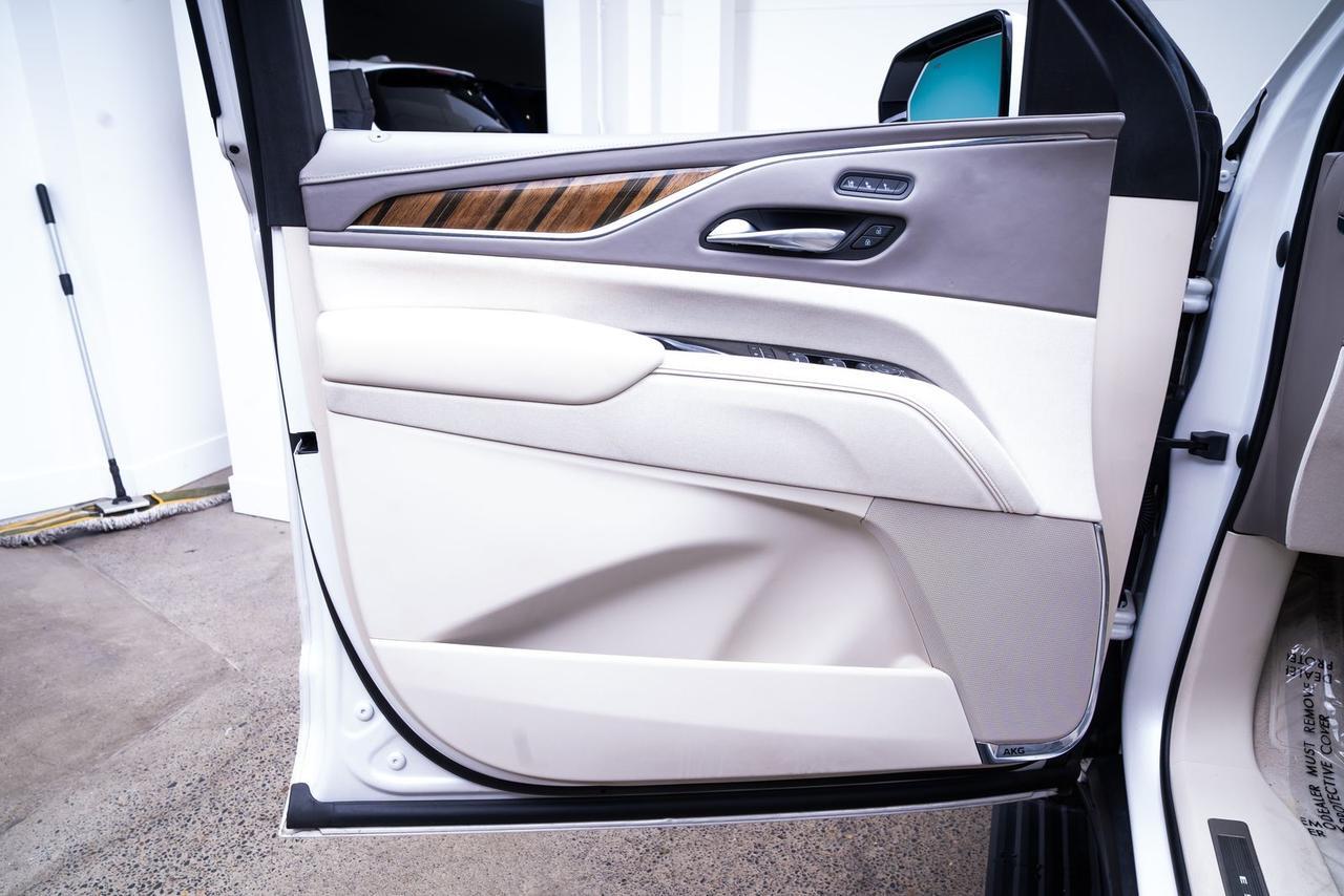 2021 Cadillac Escalade ESV Premium Luxury Platinum 1SG Driver Assist Tech Package Portland OR