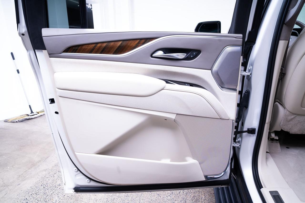2021 Cadillac Escalade ESV Premium Luxury Platinum 1SG Driver Assist Tech Package Portland OR