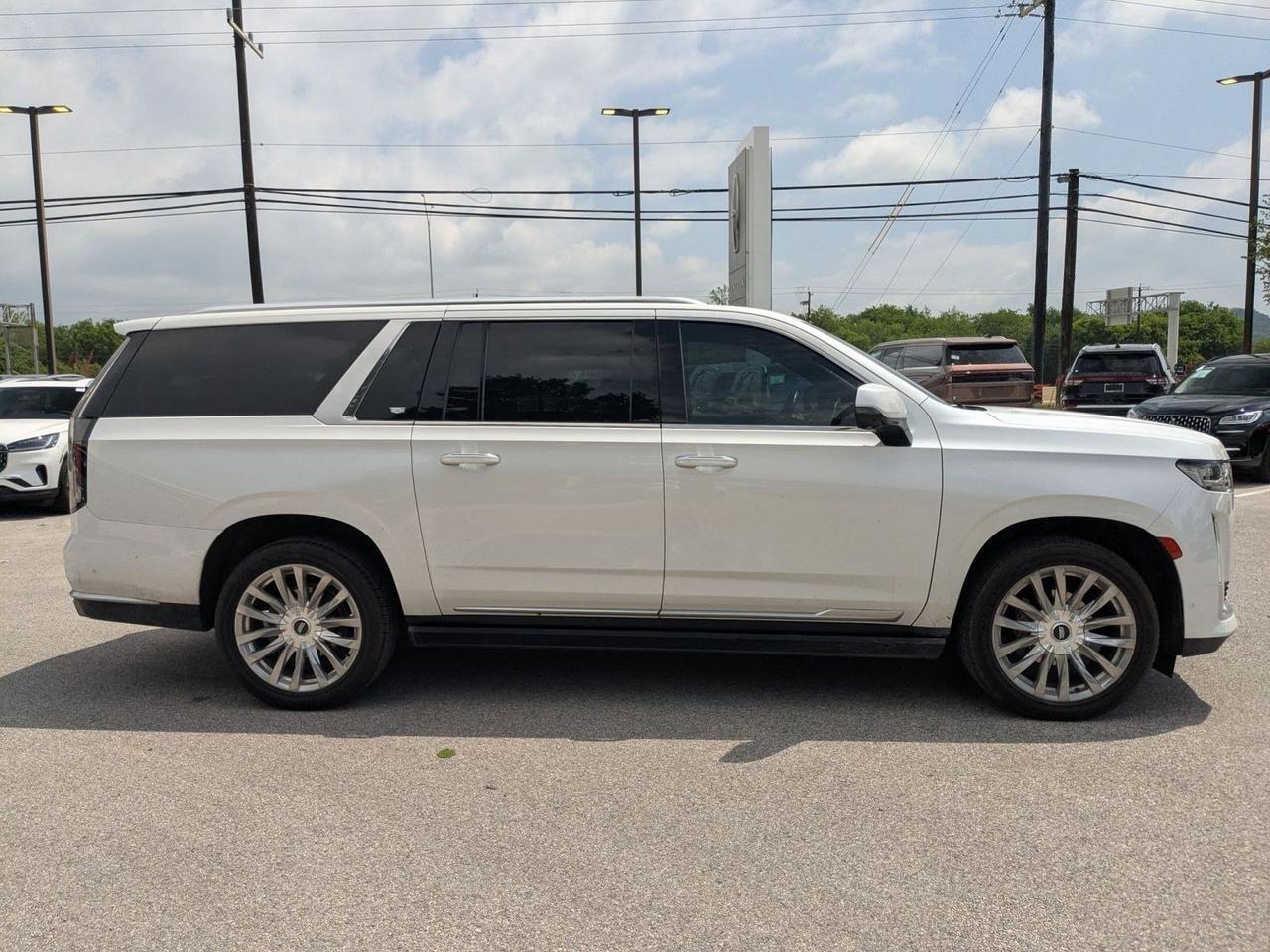 2021 Cadillac Escalade ESV Premium Luxury