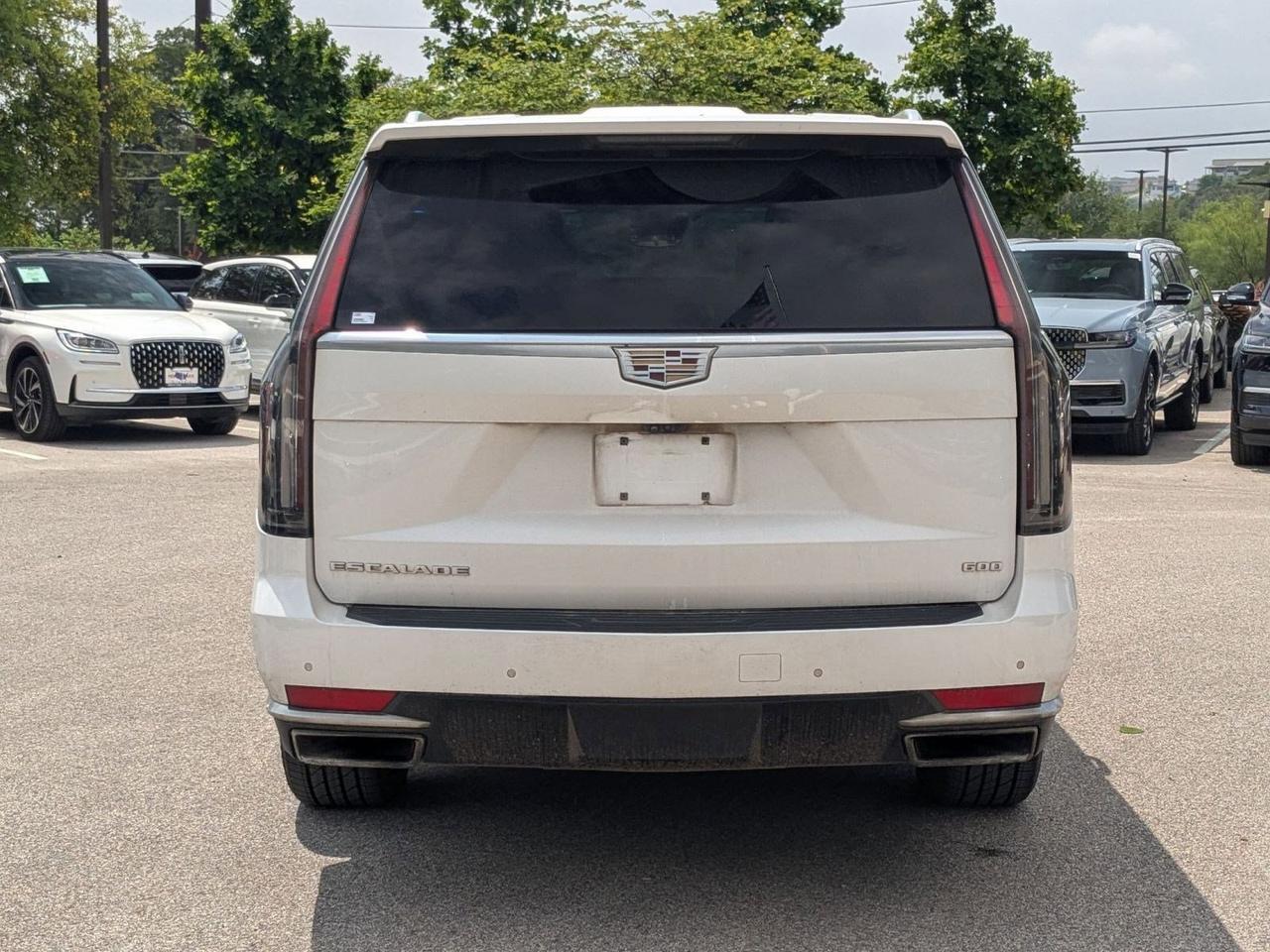 2021 Cadillac Escalade ESV Premium Luxury