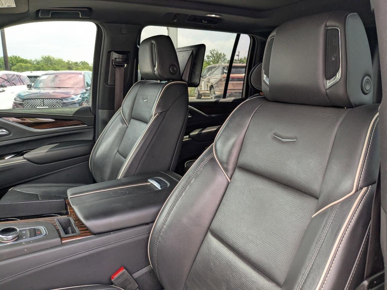 2021 Cadillac Escalade ESV Premium Luxury