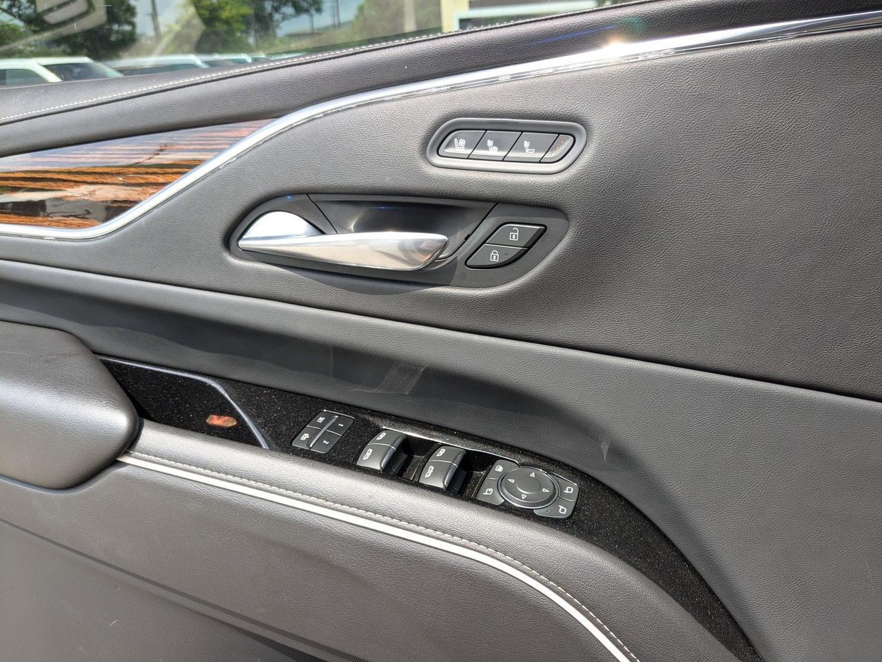 2021 Cadillac Escalade ESV Premium Luxury