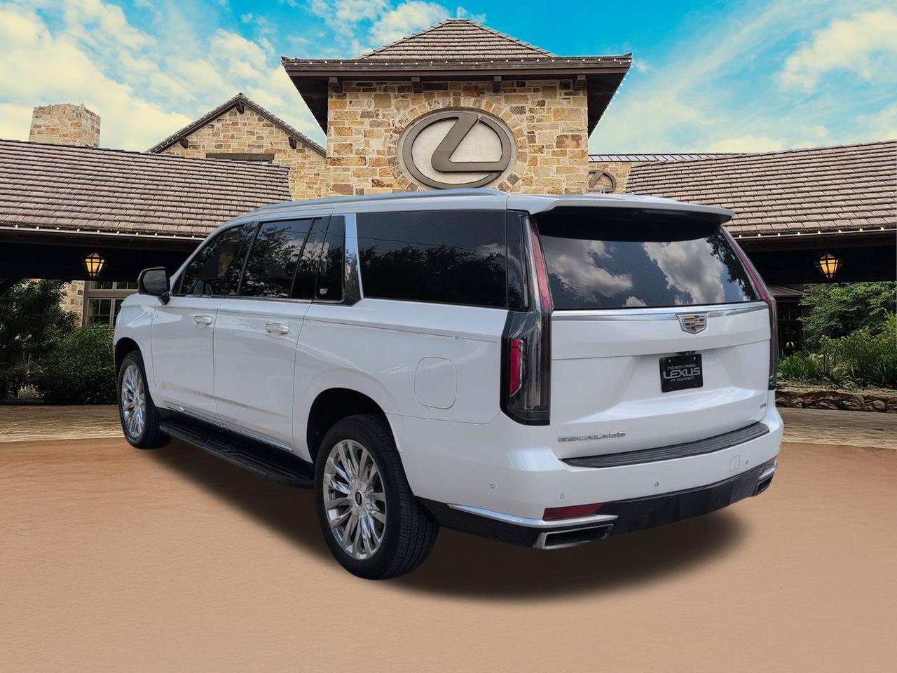 2021 Cadillac Escalade ESV Premium Luxury