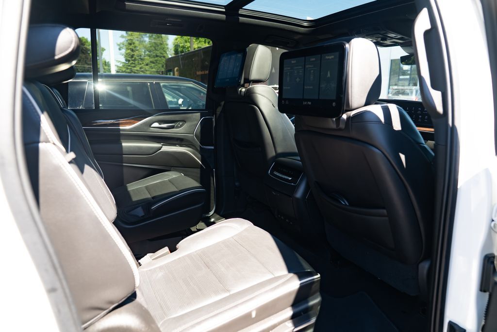 2021 Cadillac Escalade ESV Premium Milwaukie OR