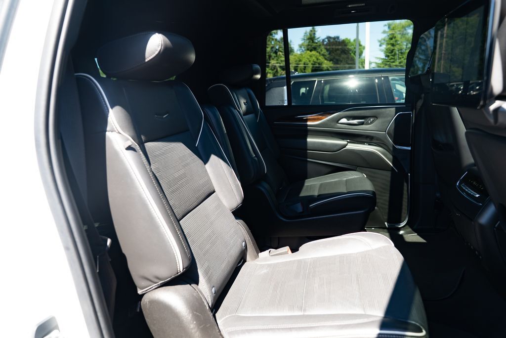 2021 Cadillac Escalade ESV Premium Milwaukie OR