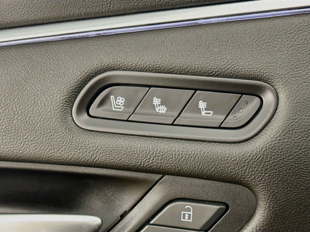 2021 Cadillac Escalade ESV Premium Willowbrook IL