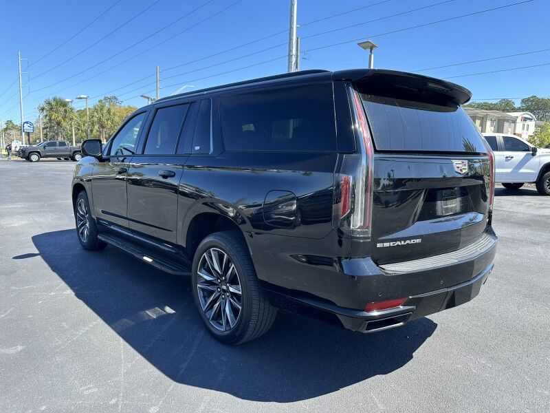 2021 Cadillac Escalade ESV Sport