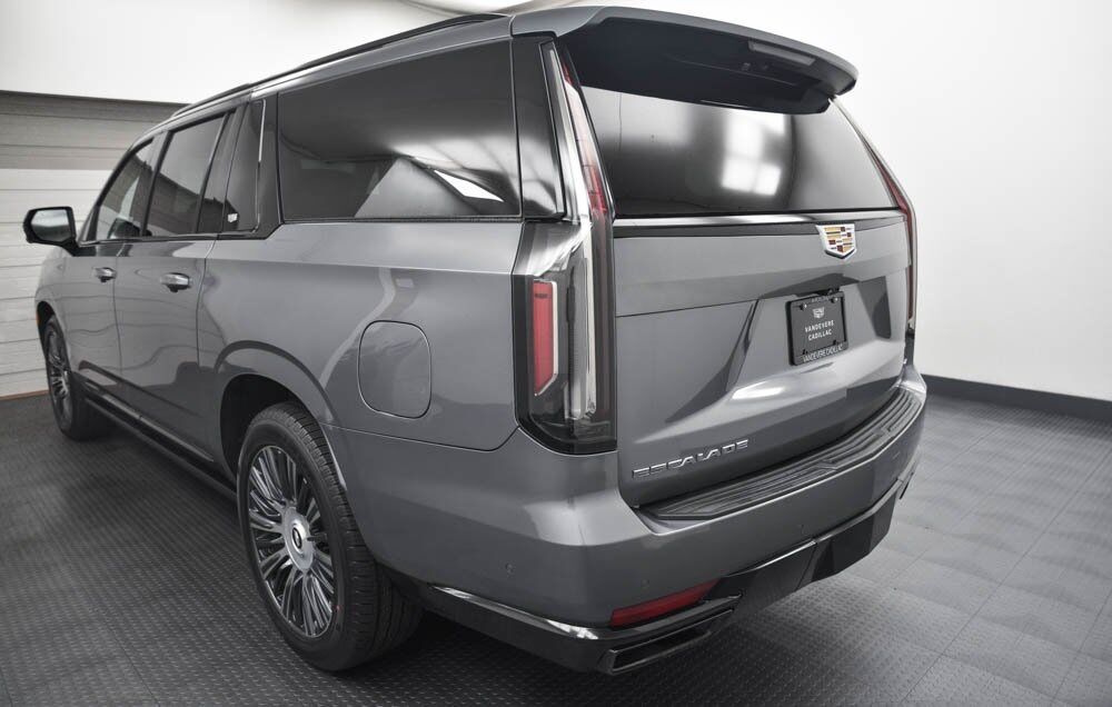 2021 Cadillac Escalade ESV Sport Platinum AKRON OH