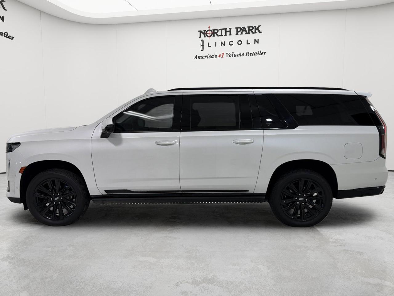 2021 Cadillac Escalade ESV Sport Platinum